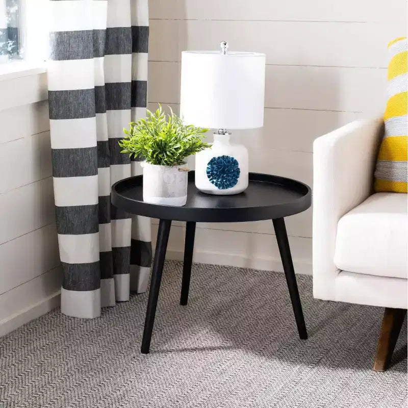 Round Tray Top Side Table Black